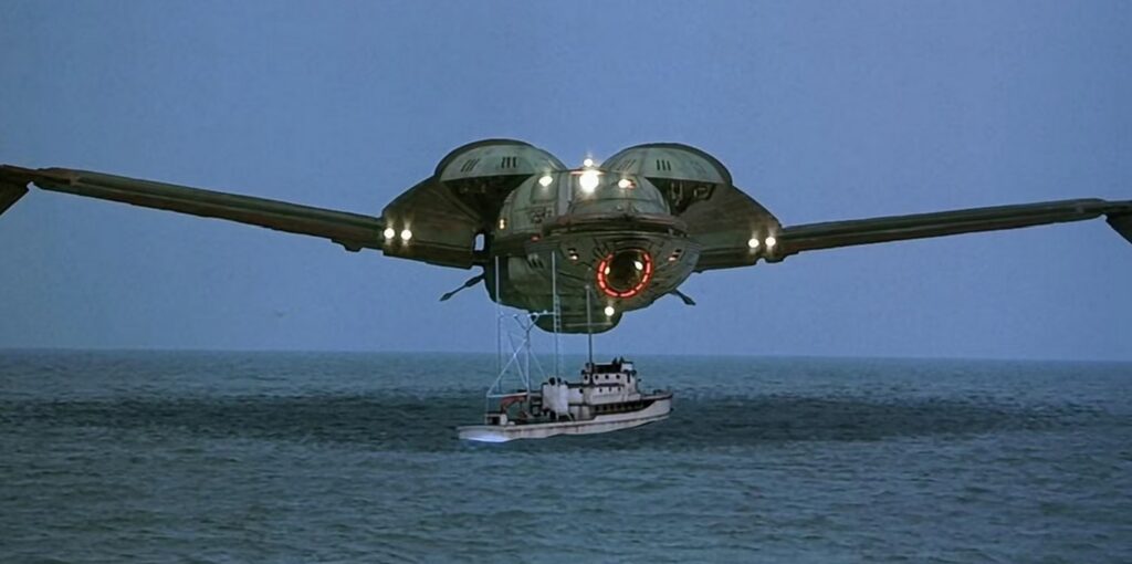 Sure, let's teleport a bunch of whales along with 350 tons of sea water. I'm sure the whales won't get completely freaked out and die of a heart attack, and I'm sure that ship below will not suddenly sink