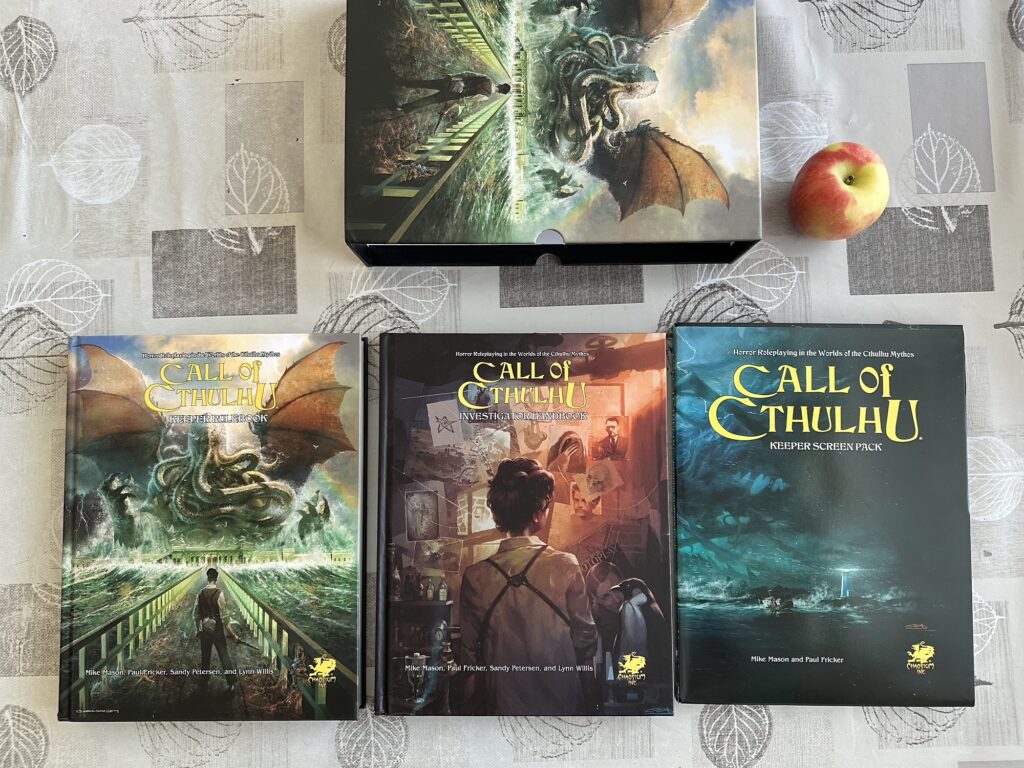 The new 50th anniversary edition with all the contents taken out: the Keeper Rulebook, Investigator Handbook, and the impossible-to-put-back-properly Keepr Screen Pack.